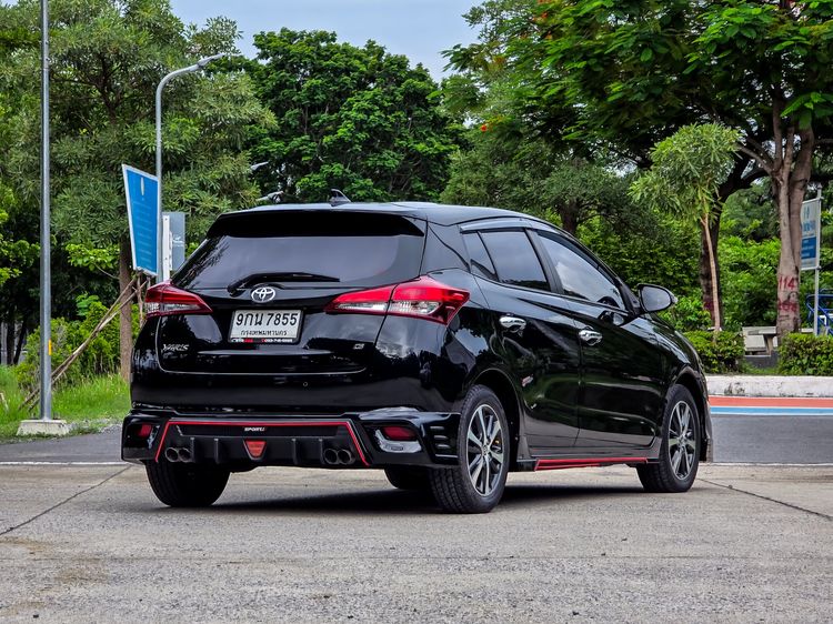Toyota Yaris 2019 1.2 G Sedan เบนซิน ไม่ติดแก๊ส เกียร์อัตโนมัติ ดำ รูปที่ 4