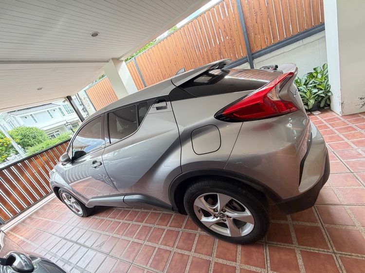 Toyota C-HR 2018 1.8 Mid เบนซิน เกียร์อัตโนมัติ เทา รูปที่ 3