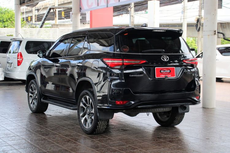 Toyota Fortuner 2020 2.8 LEGENDER 2WD AT Utility-car ดีเซล ไม่ติดแก๊ส เกียร์อัตโนมัติ ดำ รูปที่ 4