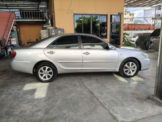 Toyota Camry 2005 2.4 G Sedan เบนซิน ไม่ติดแก๊ส เกียร์อัตโนมัติ บรอนซ์เงิน รูปที่ 4