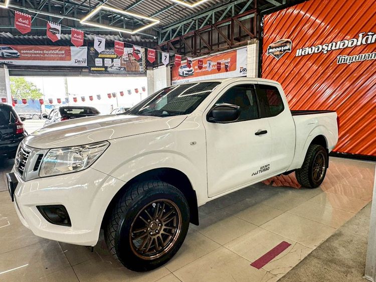 รถ Nissan NP300-NAVARA 2.5 S สี ขาว