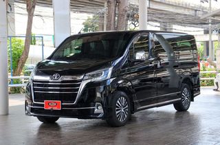 Toyota Majesty 2.8 Premium เกียร์ออโต้ ปี 2020 รถตู้ 11 ที่นั่ง มือเดียว มีประวัติศูนย์