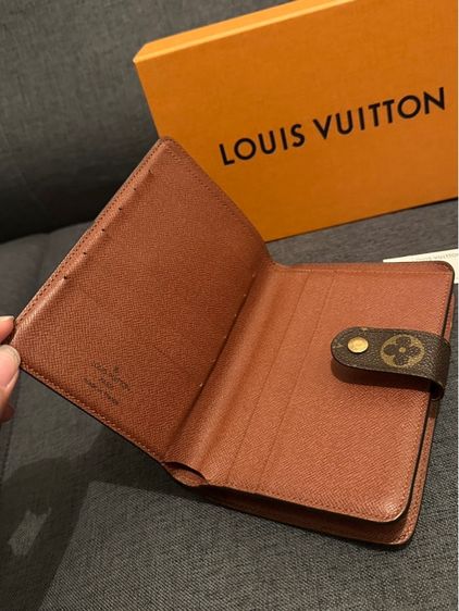 กระเป๋าตัง Lv รูปที่ 3