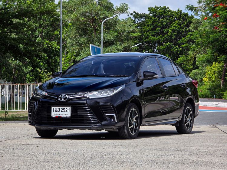 Toyota Yaris ATIV 2021 1.2 Sport Sedan เบนซิน ไม่ติดแก๊ส เกียร์อัตโนมัติ ดำ