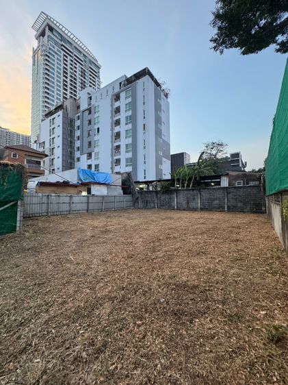 🏡 ขายที่ดินเปล่าใจกลางเมือง - ซอยฟาร์มวัฒนา ถนนพระราม 4 คลองเตย รูปที่ 3