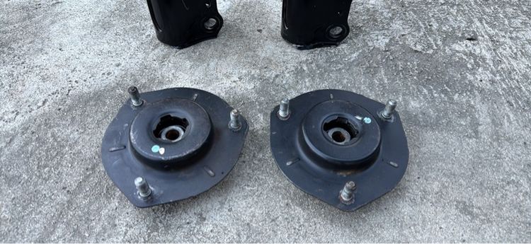 โช๊คCamry acv40  คู่หน้า มีเบ๊าโช๊คแท้ติดรถ รูปที่ 2