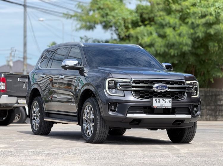Ford Everest 2022 2.0 Bi-Turbo Titanium+ 4WD Utility-car ดีเซล ไม่ติดแก๊ส เกียร์อัตโนมัติ เทา