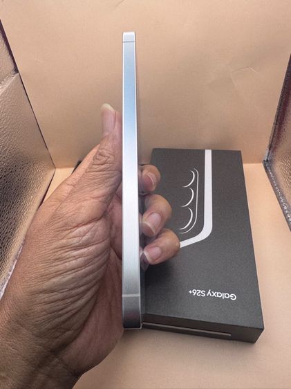 ขาย Samsung s26plus ram12 rom256g มีตำหนิที่บอดี้ที่มุม ตามรูป ไม่ล็อครายเดือน ใช้งานปกติ อุปกรณ์ครบกล่อง หมดประกัน ราคา 24900 บาท รูปที่ 12