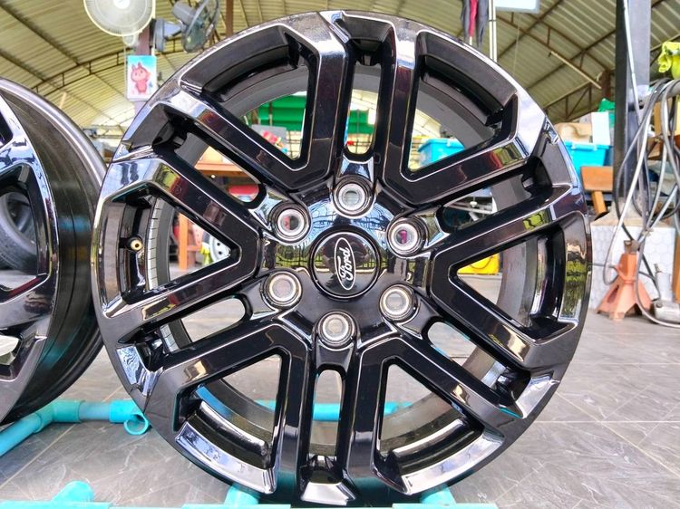 แม็กฟอร์ดป้ายแดง ขอบ17 กว้าง7.5 et55 ใส่ ranger everest รูปที่ 4