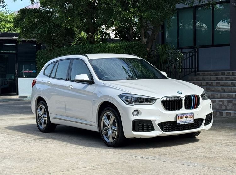 BMW X1 2020 2.0 sDrive20d M Sport Utility-car ดีเซล ไม่ติดแก๊ส เกียร์อัตโนมัติ ขาว