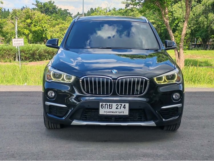 รถ BMW X1 1.5 sDrive18i xLine สี ดำ