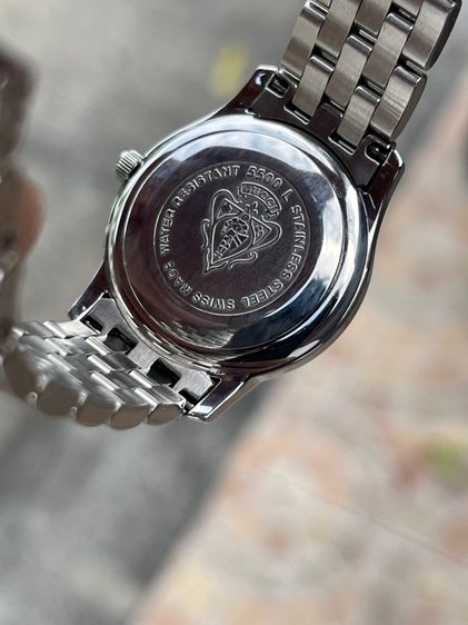 GUCCI Round face Watches 5500L Diamond Quartz Black Dial Women's SS  รูปที่ 10
