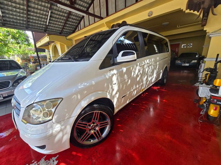 Mercedes-Benz V-Class 2011 Viano Van ดีเซล เกียร์อัตโนมัติ ขาว รูปที่ 2