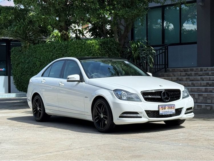 Mercedes-Benz C-Class 2013 C200 CGI Sedan เบนซิน ไม่ติดแก๊ส เกียร์อัตโนมัติ ขาว