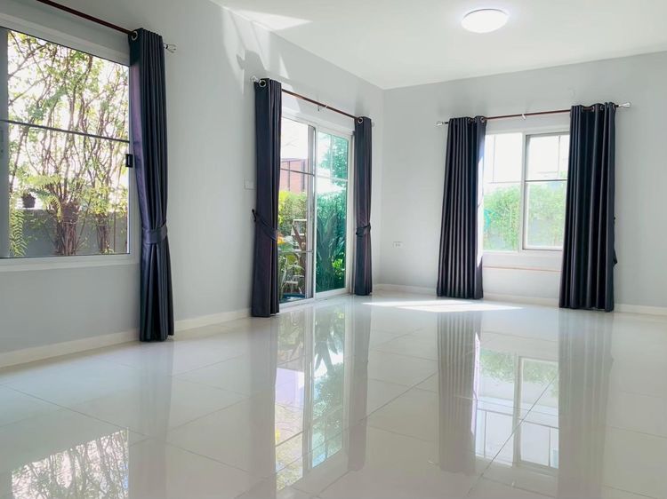 Land and Houses ขายบ้านเดี่ยว 2 ชั้น โครงการ Villaggio Pinklao–Salaya ทำเลดี ราคาพิเศษ รูปที่ 3