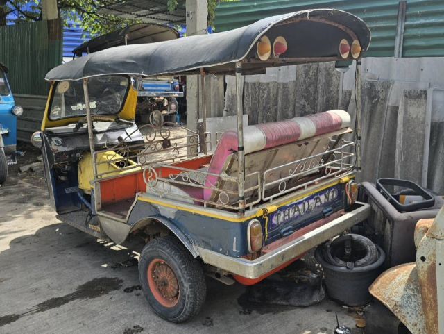 รถตุ๊กตุ๊ก สามล้อเครื่อง tuktuk สามล้อ ตุ๊กๆ รูปที่ 4