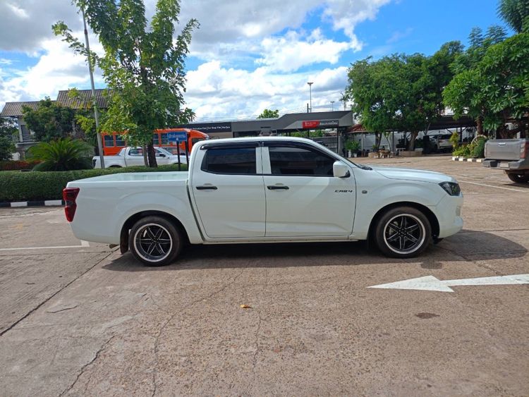 รถ Isuzu Cab 4 รุ่นย่อยอื่นๆ สี ขาว