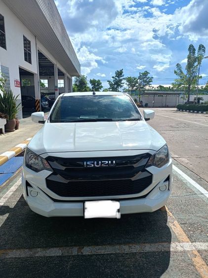 Isuzu Cab 4 2025 รุ่นย่อยอื่นๆ Pickup ดีเซล เกียร์ธรรมดา ขาว รูปที่ 2