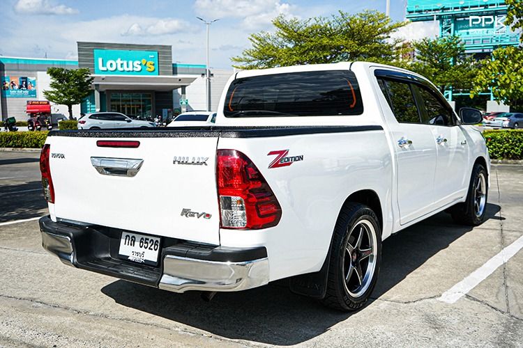 Toyota Hilux Revo 2018 2.4 J Plus Pickup ดีเซล ไม่ติดแก๊ส เกียร์ธรรมดา ขาว รูปที่ 4