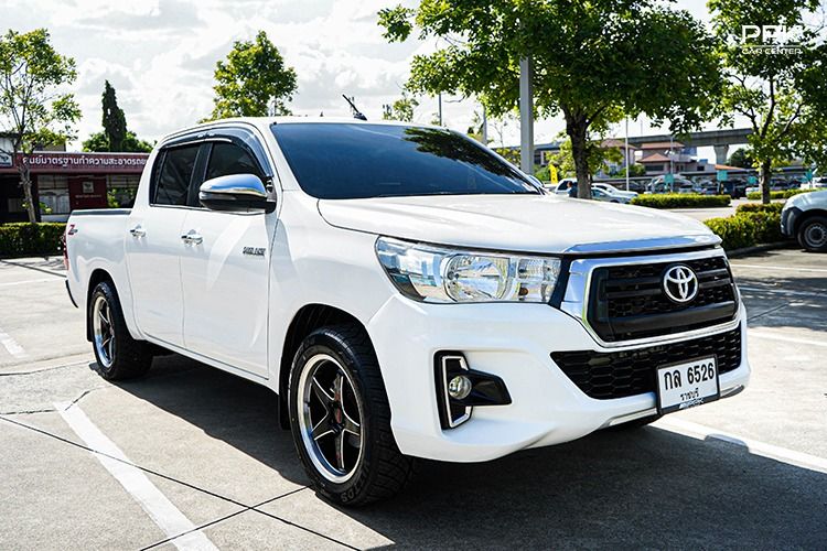 Toyota Hilux Revo 2018 2.4 J Plus Pickup ดีเซล ไม่ติดแก๊ส เกียร์ธรรมดา ขาว รูปที่ 3