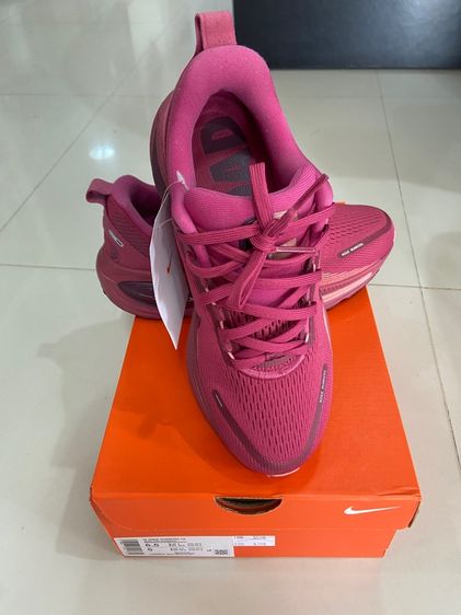 รองเท้า