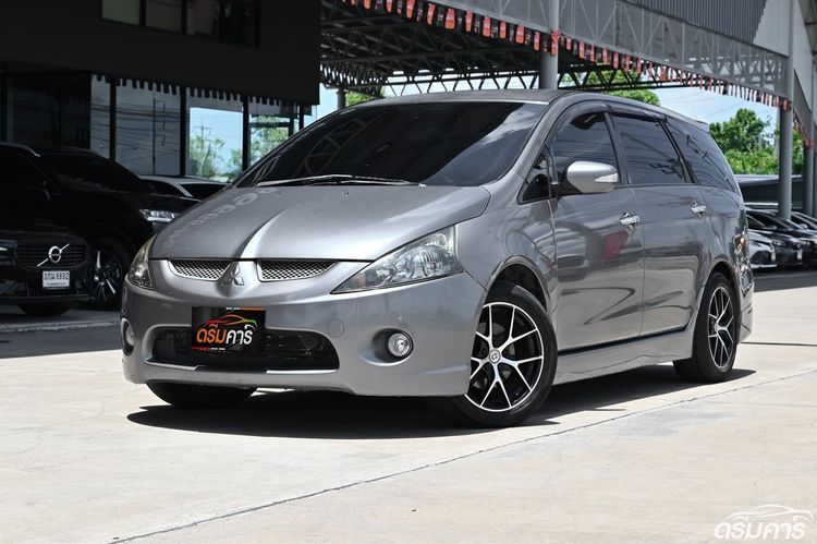 รถ Mitsubishi Space Wagon 2.4 GT สี เทา