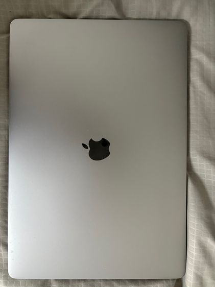 macbook pro i9 64g
