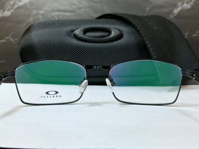 กรอบแว่นตา Oakley รูปที่ 5