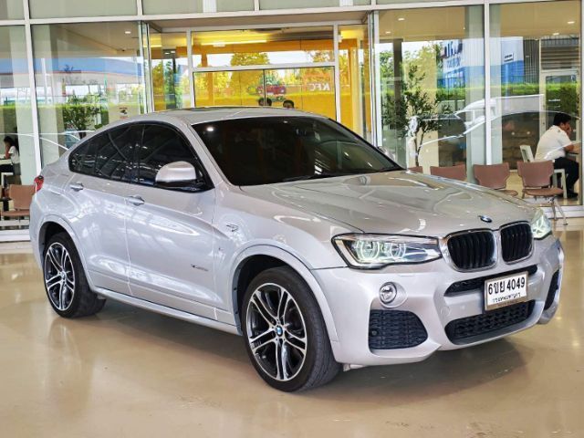 BMW X4 2018 2.0 xDrive20d M Sport 4WD Sedan ดีเซล ไม่ติดแก๊ส เกียร์อัตโนมัติ บรอนซ์ทอง รูปที่ 3