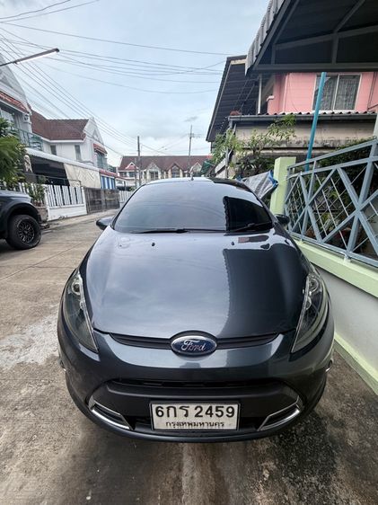 รถ Ford Fiesta 1.5 Sport สี เทา