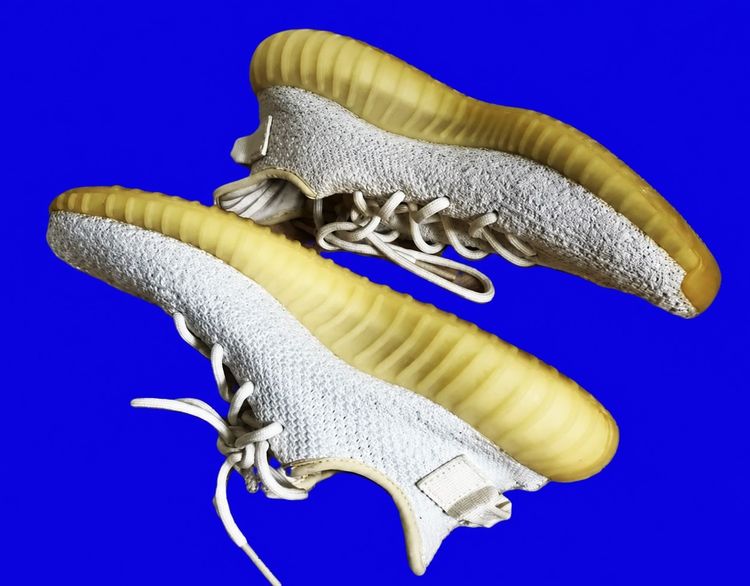 Adidas Yeezy Boost 350 V2 Low Cream White"หรือ Triple White รูปที่ 5