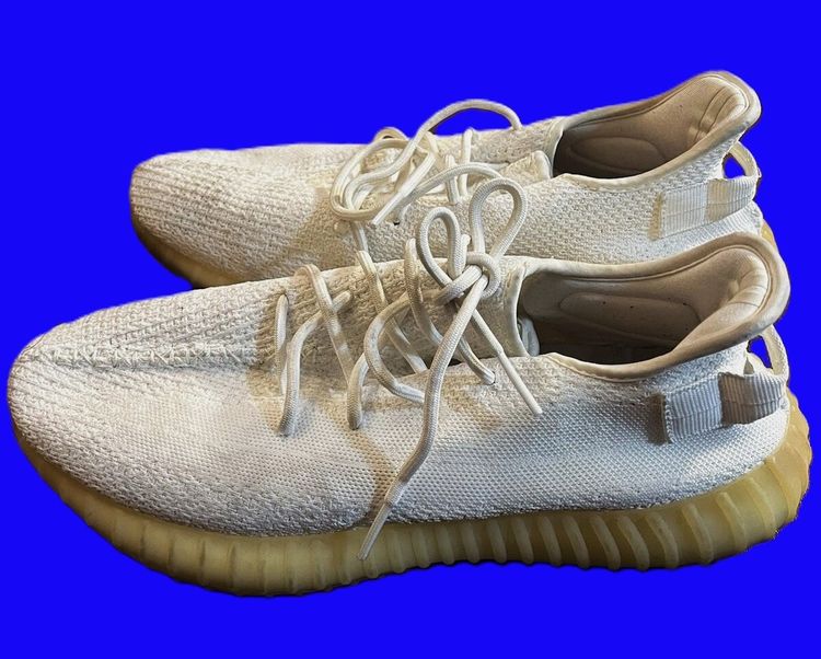 Adidas Yeezy Boost 350 V2 Low Cream White"หรือ Triple White รูปที่ 3