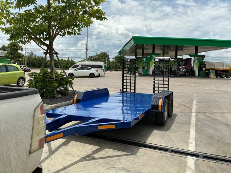 รถลากพ่วงขนย้ายรถเกี่ยวข้าวdc6870ขนย้ายรถแบล็คโฮเล็ก