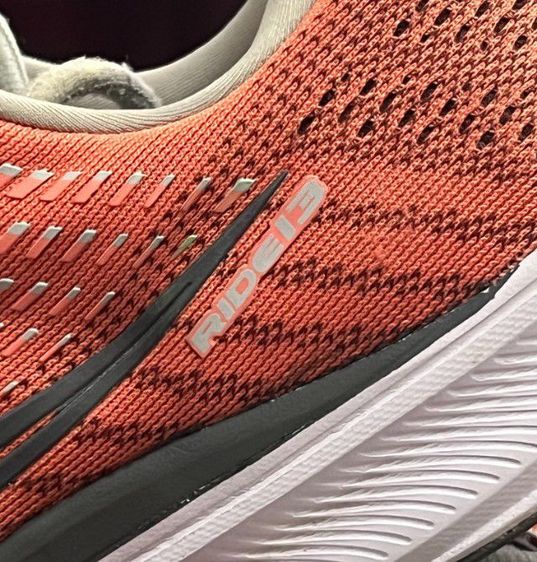 ขายถูก Saucony Ride13 size 38/240cm สภาพสวย นุ่ม เบาใส่สบาย ของแท้ 100% รูปที่ 5