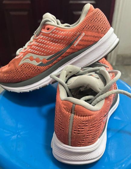 ขายถูก Saucony Ride13 size 38/240cm สภาพสวย นุ่ม เบาใส่สบาย ของแท้ 100% รูปที่ 4