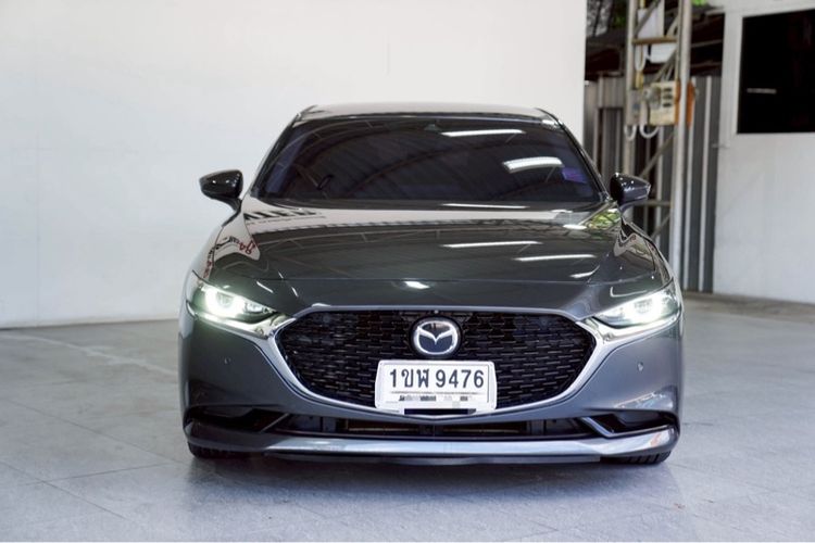 รถ Mazda Mazda3 2.0 SP สี เทา