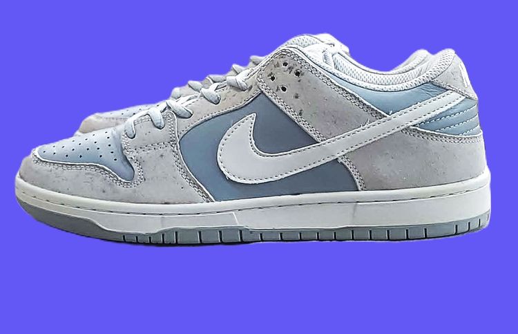 Nike SB Dunk Low Summit White Wolf Grey Orange Label  University Blue colorway รูปที่ 3