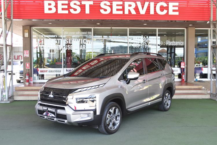 รถ Mitsubishi Xpander 1.5 Cross สี เทา