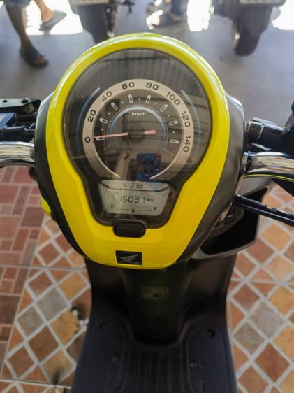 อยู่ตรงข้ามห้างเซ็นทรัลชลบุรี  Honda scoopy-i cub12 รถสภาพดี รับประกันรถ1ปี สดผ่อน รูปที่ 4