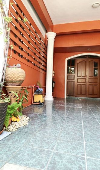 ตกแต่งครบ Town house for rent Sukhumvit 101-1 furnished, pet friendly, 5 minutes walk to True
digital park รูปที่ 2