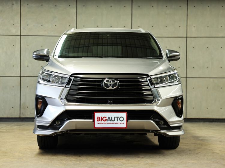 Toyota Innova 2022 2.8 Crysta Premium Utility-car ดีเซล ไม่ติดแก๊ส เกียร์อัตโนมัติ บรอนซ์เงิน รูปที่ 4