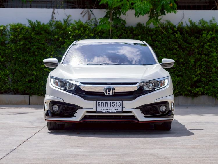 Honda Civic 2017 1.5 Turbo Sedan เบนซิน ไม่ติดแก๊ส เกียร์อัตโนมัติ ขาว รูปที่ 2