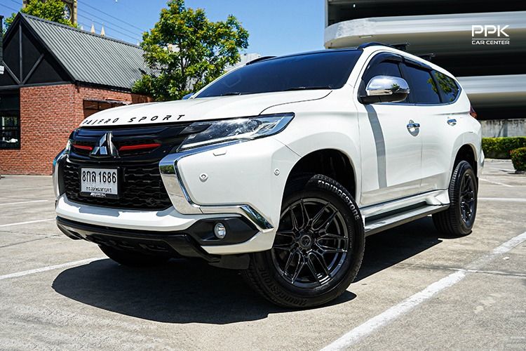 รถ Mitsubishi Pajero Sport 2.4 GT Premium Elite Edition 4WD สี ขาว