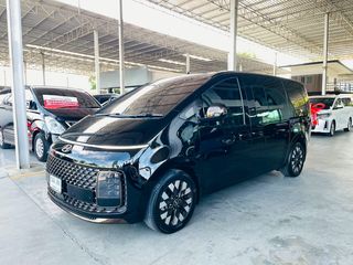 HYUNDAI STARIA 2.2 PREMIUM ปี 2023 รถสวย มือแรกออกห้าง สภาพพร้อมใช้ ไมล์น้อย TOP สุด รับประกันตัวถังสวย