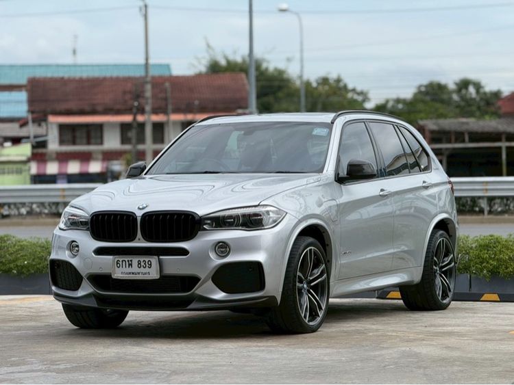 รถ BMW X5 2.0 xDrive40e M Sport 4WD สี เทา