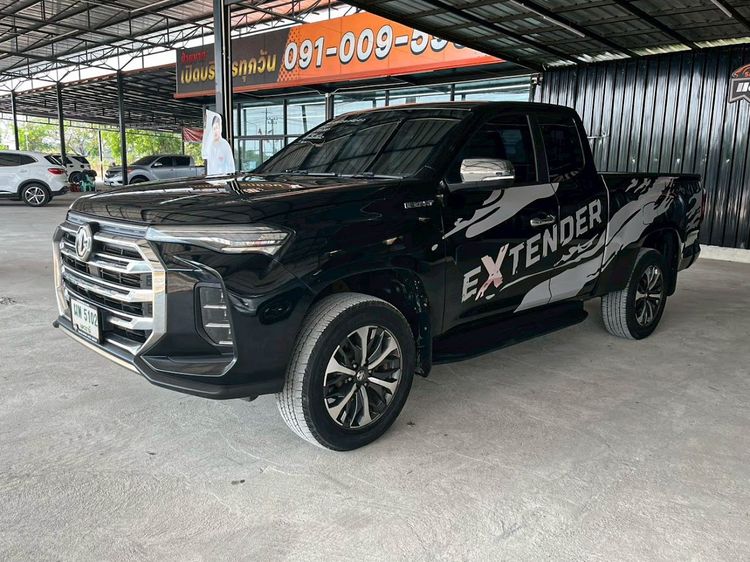 รถ MG Extender 2.0 Grand X สี ดำ
