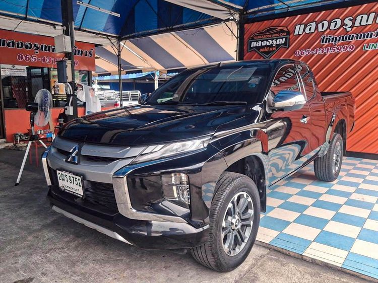 รถ Mitsubishi Triton All New Mega Cab 2.4 GT Plus สี ดำ