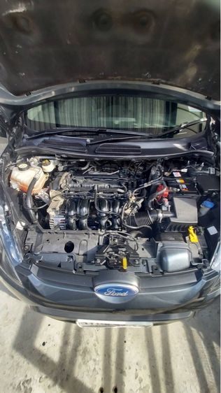 Ford Fiesta 2012 1.5 Sport Sedan เบนซิน ไม่ติดแก๊ส เกียร์อัตโนมัติ เทา รูปที่ 2