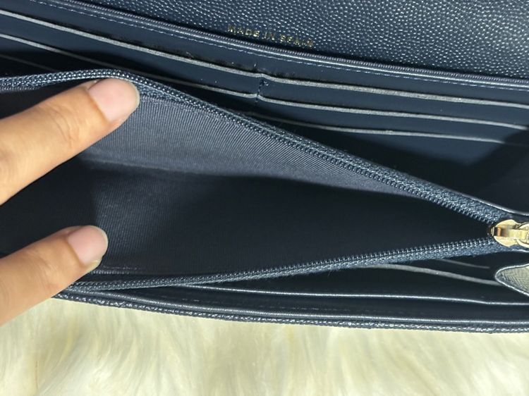 sarah long wallet navy carviar มือสองแท้💯  รูปที่ 17