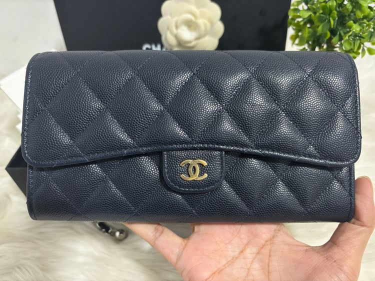 sarah long wallet navy carviar มือสองแท้💯  รูปที่ 2